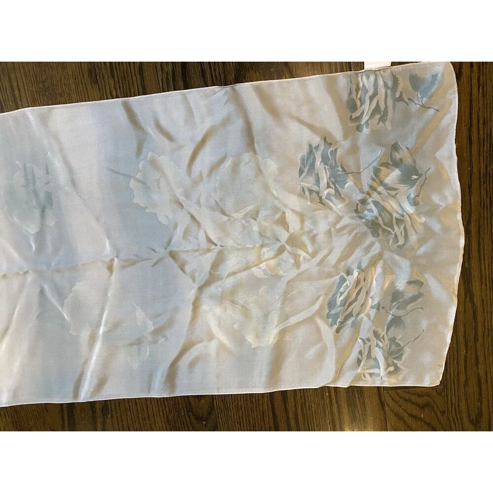 Liz Claiborne Scarf Silk Printed Floral Rose Design 17x 56